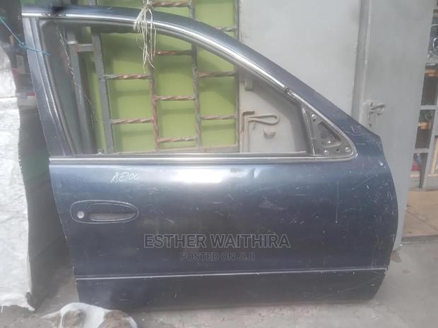 Toyota Sprinter 100 Door - thumbnail 2