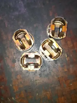 Subaru Engine Pistons