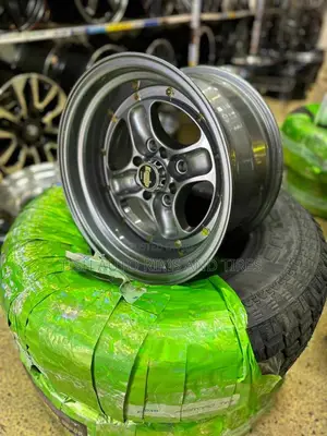 Banana Offset 15 Inch Rims