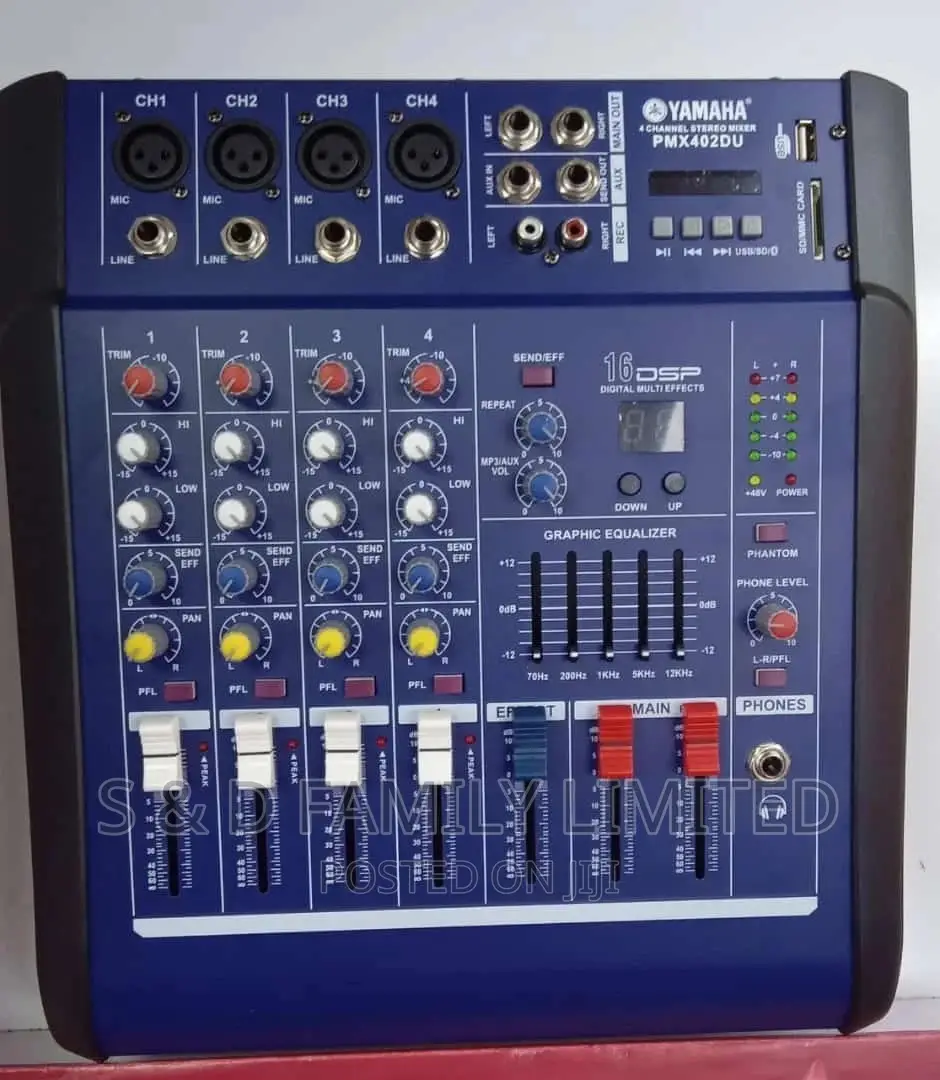 Omax PMX402DU Four Channels Powered Mixer
