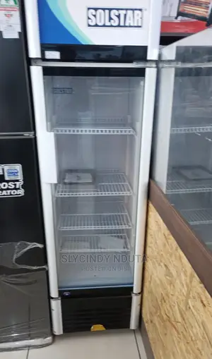 Solstar 178L Showcase Chiller