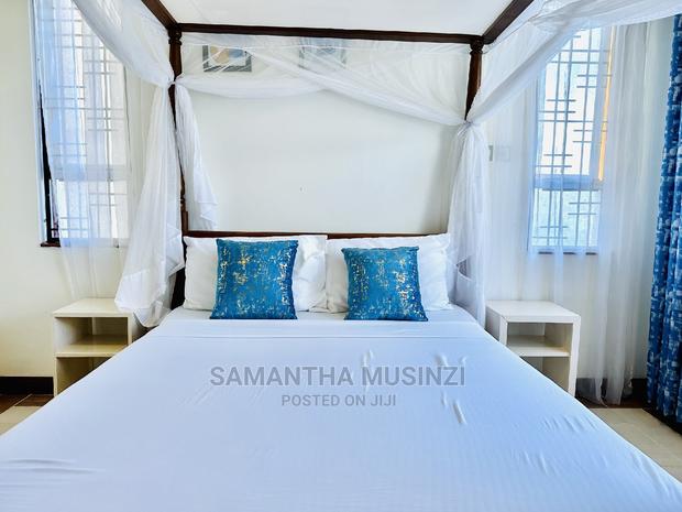 Furnished Apartment Next to Beach - thumbnail 12