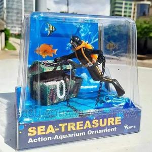 Aquarium Ornament - Deep Sea Diver - thumbnail 2