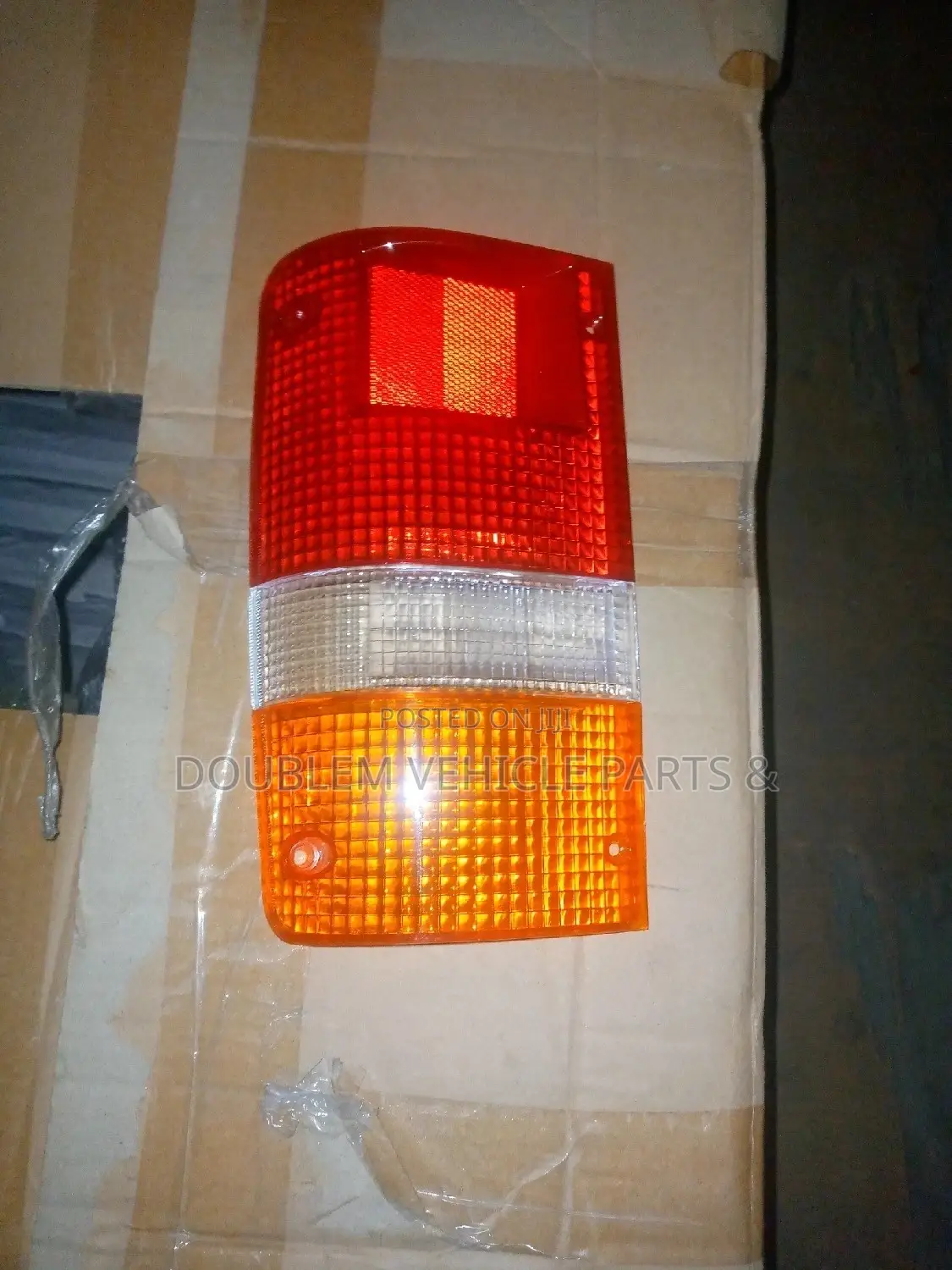 Tail Lens Toyota Hilux Yn85/Ln85/2.4/2 Wheel/2y