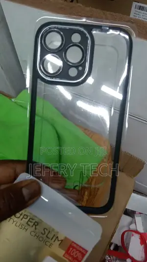 iPhone 14 Pro Max Cover - Transparent - Premium Transparent