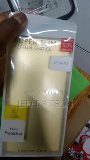 iPhone 14 Pro Max Cover - Transparent - Premium Transparent