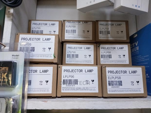 Epson EB S41 Replacement Lamps.