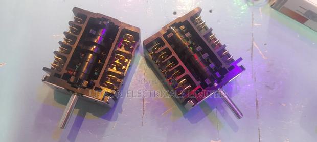 Three Heat Switch/Oven Switch - thumbnail 2