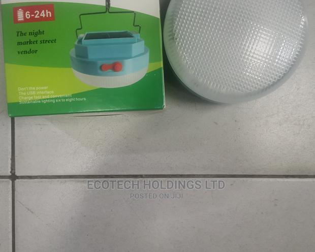 USB Outdoor Solar Light. - thumbnail 4