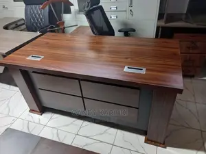 1.6m Executive Office Desk