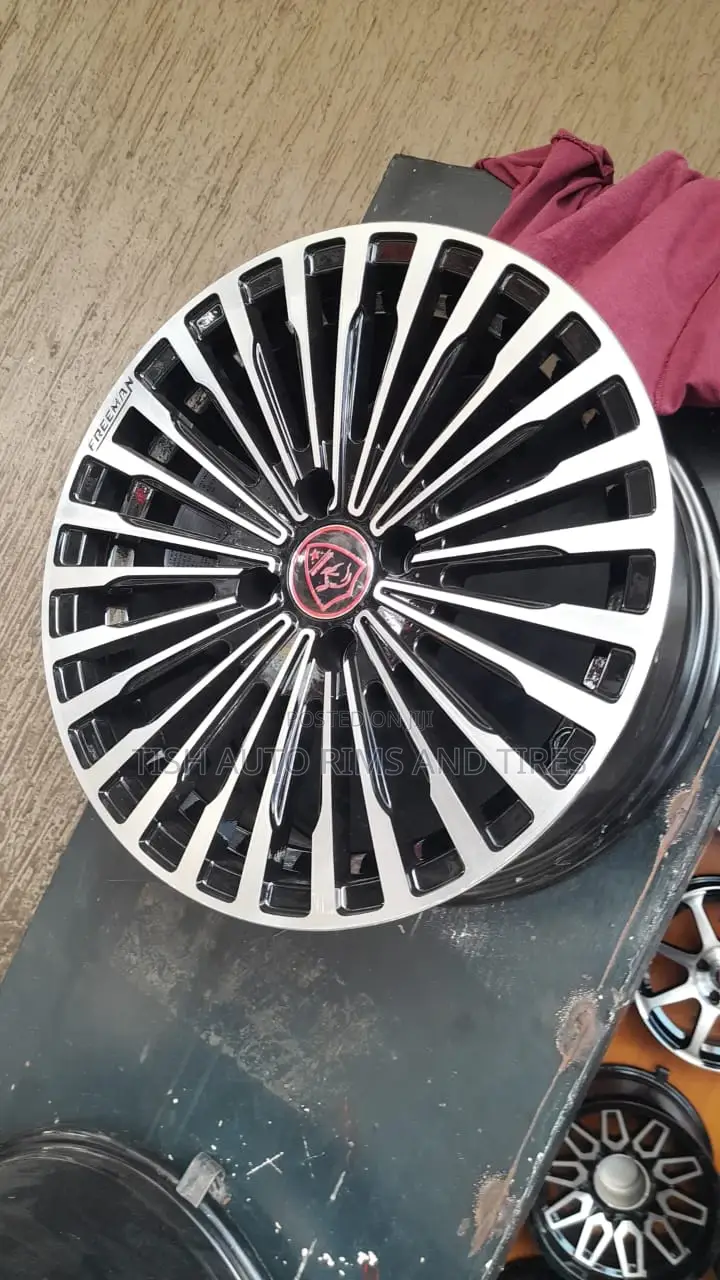 Freeman 15 Inch Rims Toyota 4 Stand