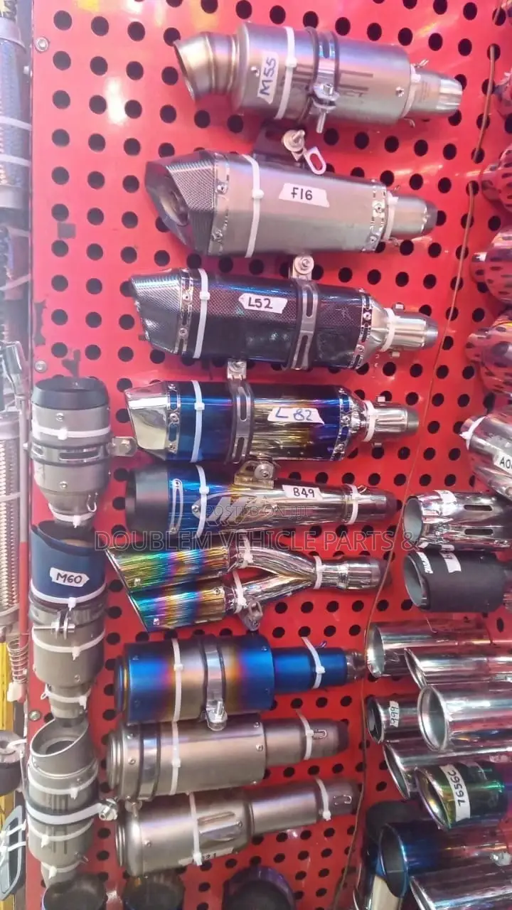 Exhaust Pipes Universal/Muffler Universal in All Vehicles