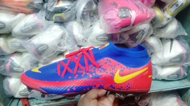 Original Phantom Soccer Boots - thumbnail 2