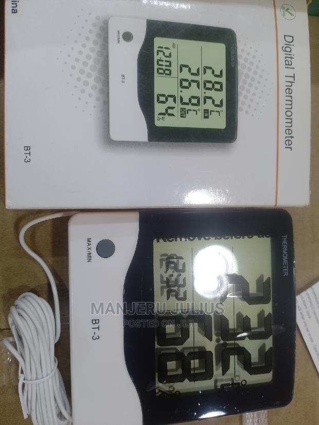 Humidity Thermometer - thumbnail 3