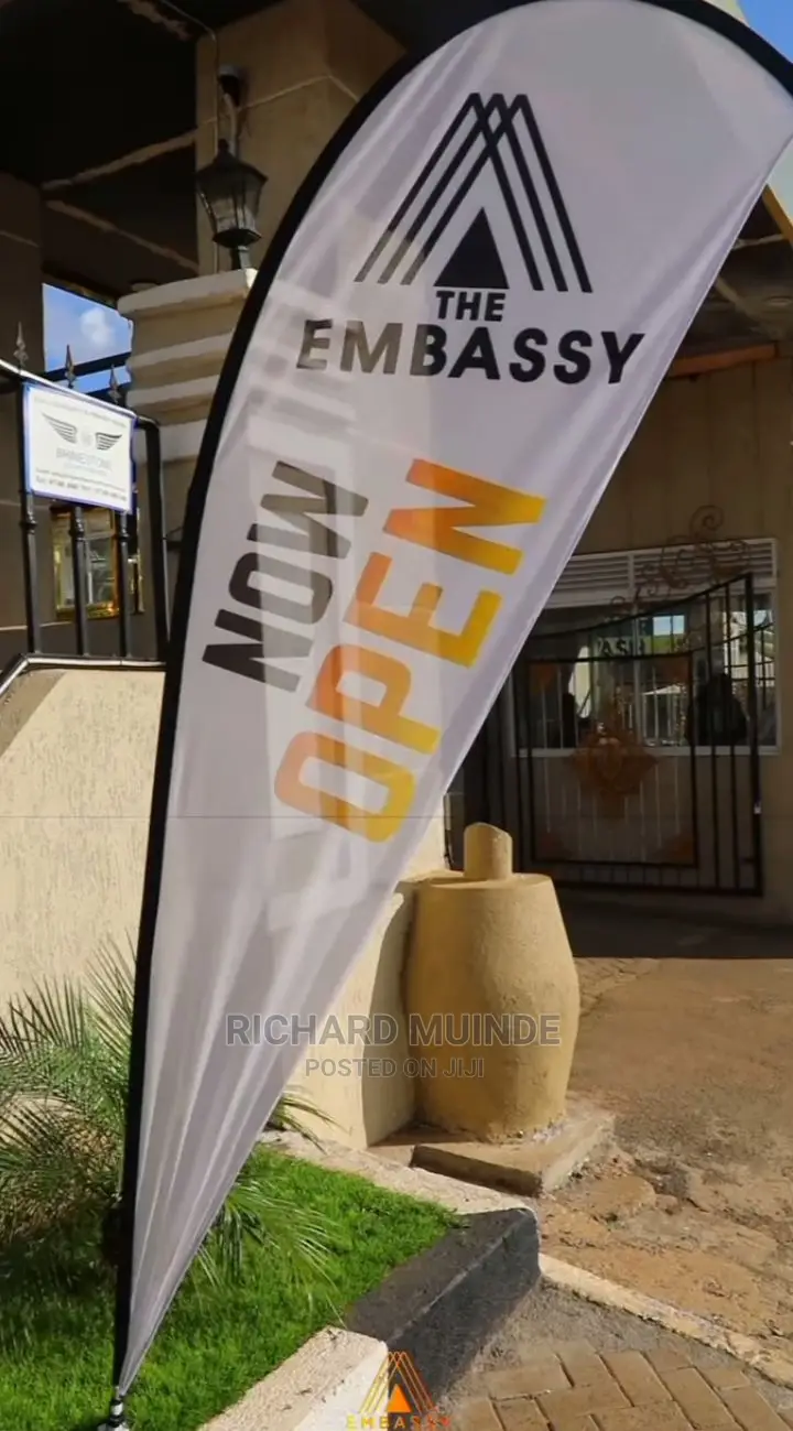 Teardrops Flag, Telescopic and Featherdrop Banners