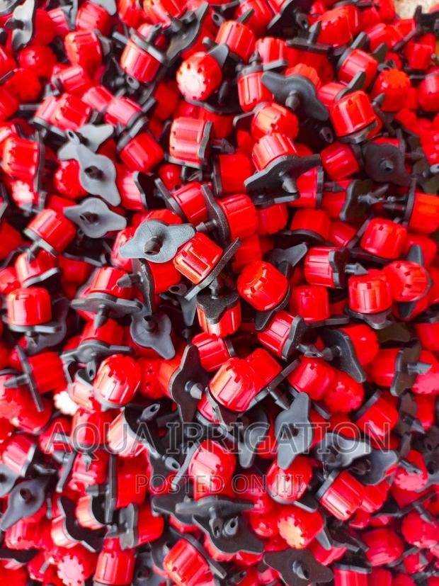 Button Drippers/ Emitters - main view