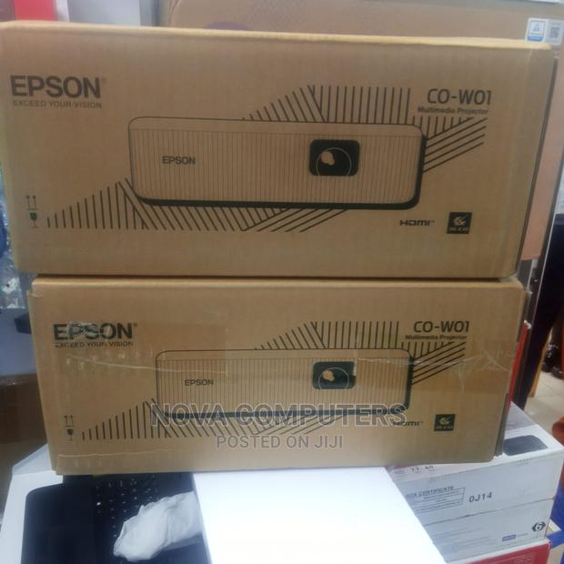 Epson EB-E01 Projectors - thumbnail 2