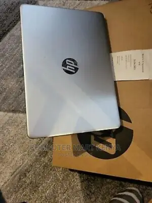 New Laptop HP 8GB Intel Core I5 SSD 512GB