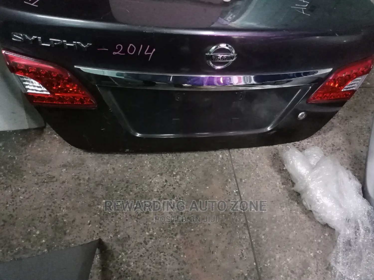 Nissan Sylphy New Model Tailgate (Boot)