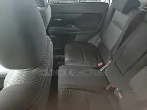 Mitsubishi Outlander 2018 White