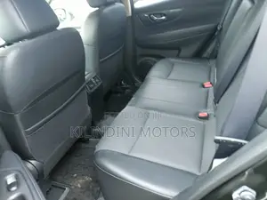 Nissan X-Trail 2017 Green