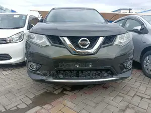 2017 Nissan X-Trail Green SUV: Used Car Listing