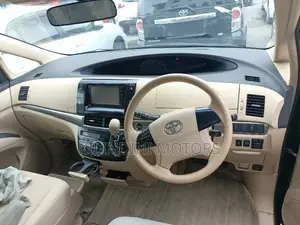 Toyota Estima 2016 Brown