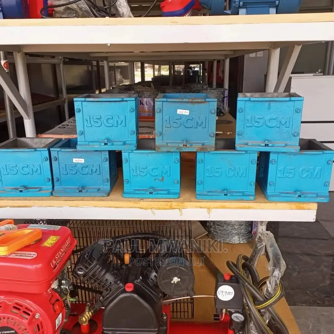 150mm3, Cast Iron Heavy Gauge Cube Moulds.