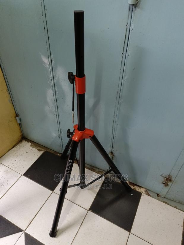 Speaker Stands Soundbest