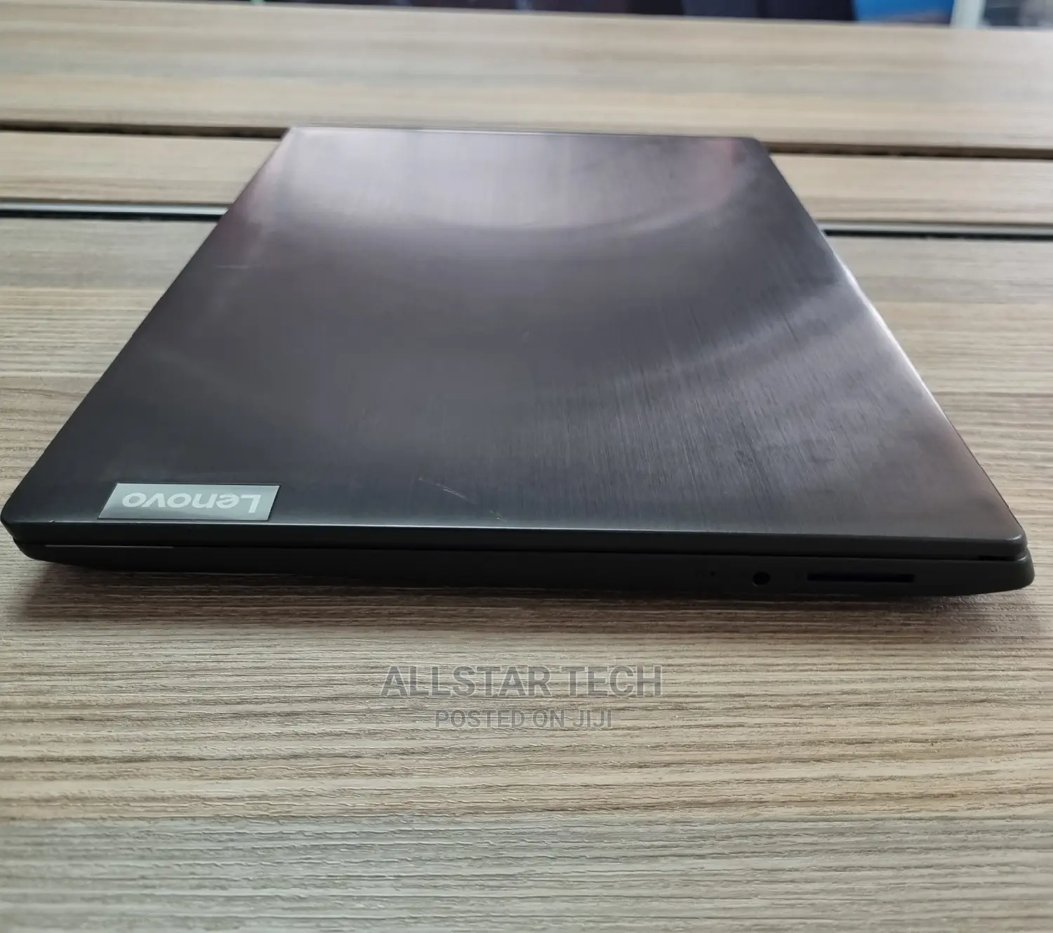 Laptop Lenovo IdeaPad S145 4GB Intel Core I5 HDD 1T