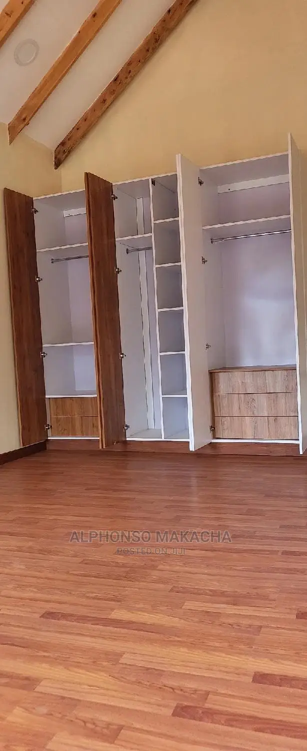 Kitchen And Wardrobe