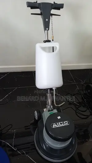 Floor/Carpet Scrubber