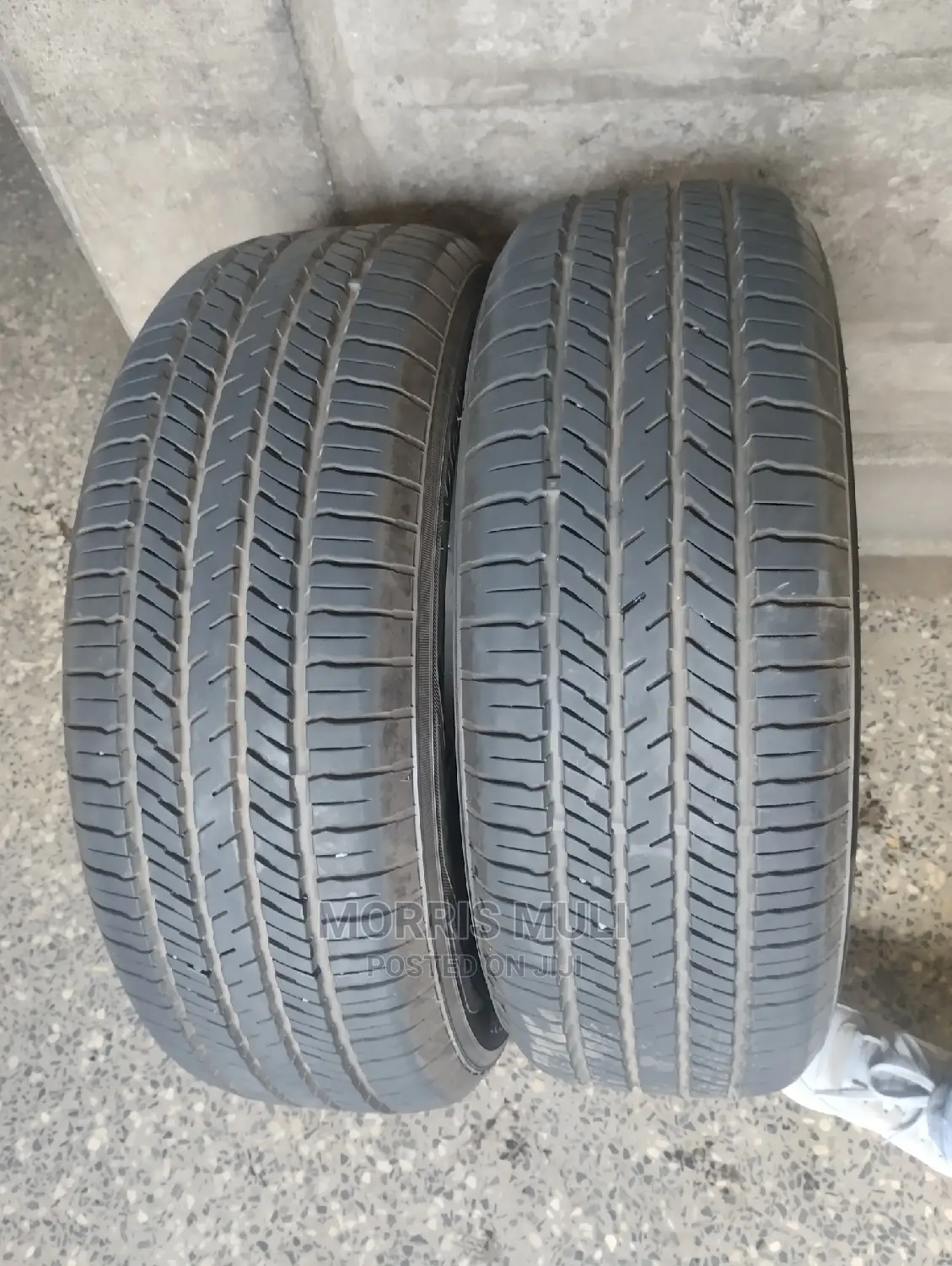 225/60r17 Yokohama.