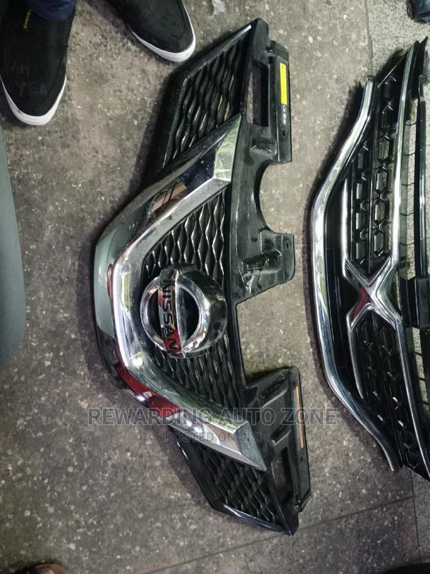 Nt32 Nissan Ex Trail Grille.
