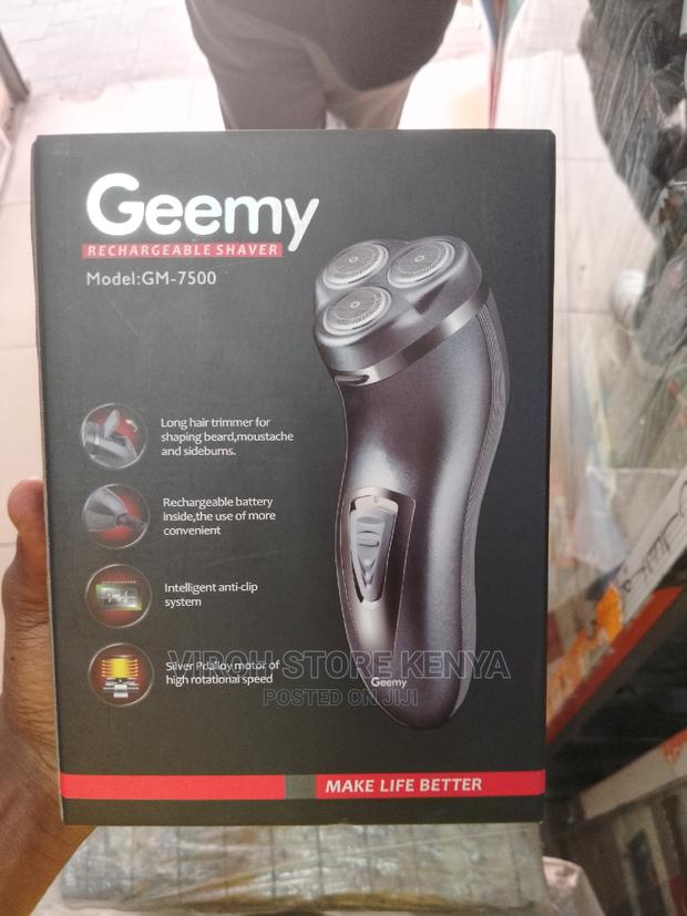 Geemy Smoother Rechargeable Shaver Professional Clippers - main view