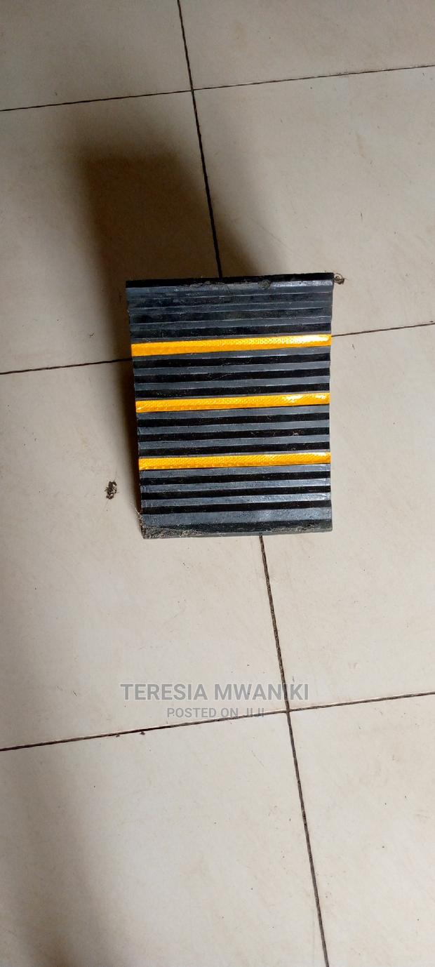 Rubber Wheel Chock