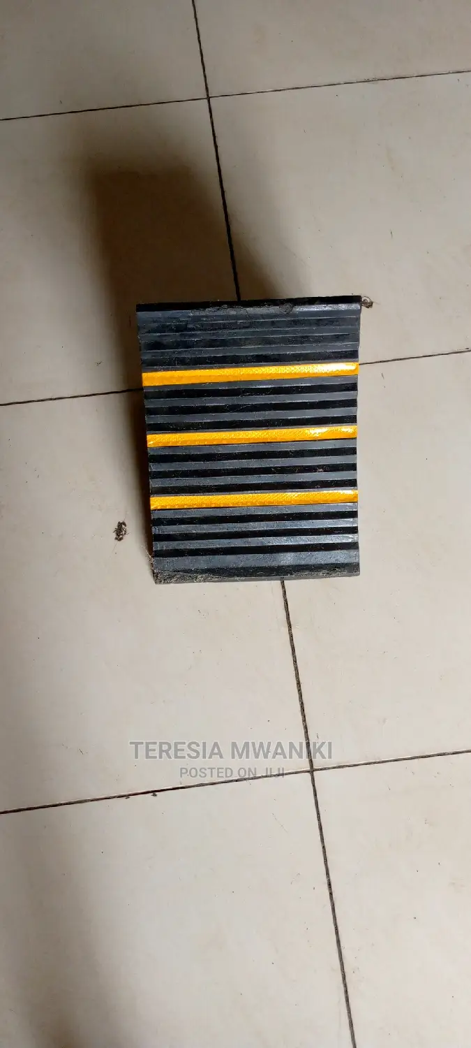 Rubber Wheel Chock