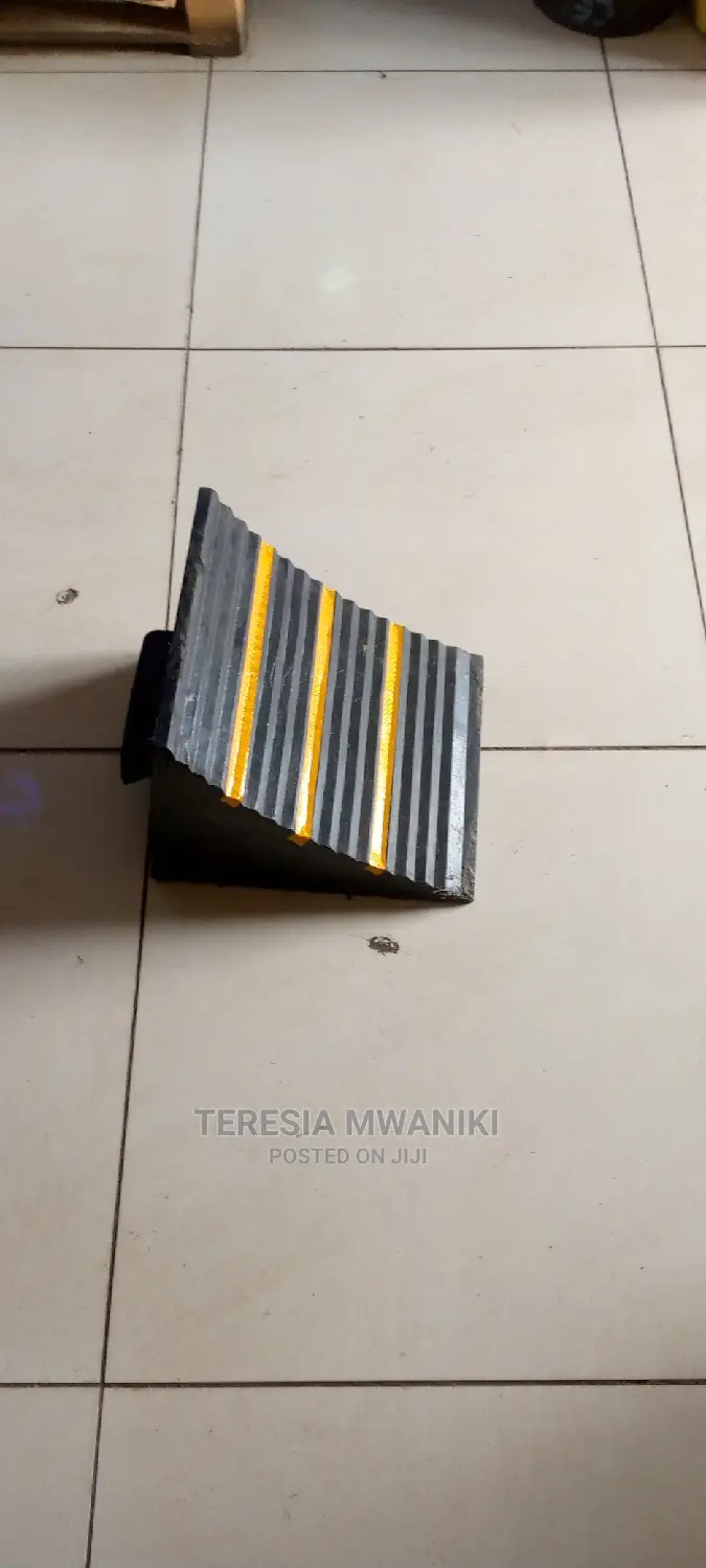 Rubber Wheel Chock