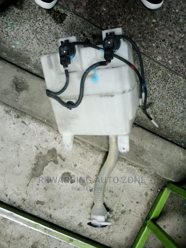 Harrier 240 Washer Bottle. - thumbnail 2