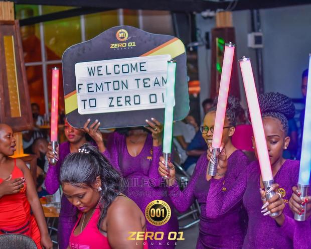 60 Cm Champagne Sparklers - main view