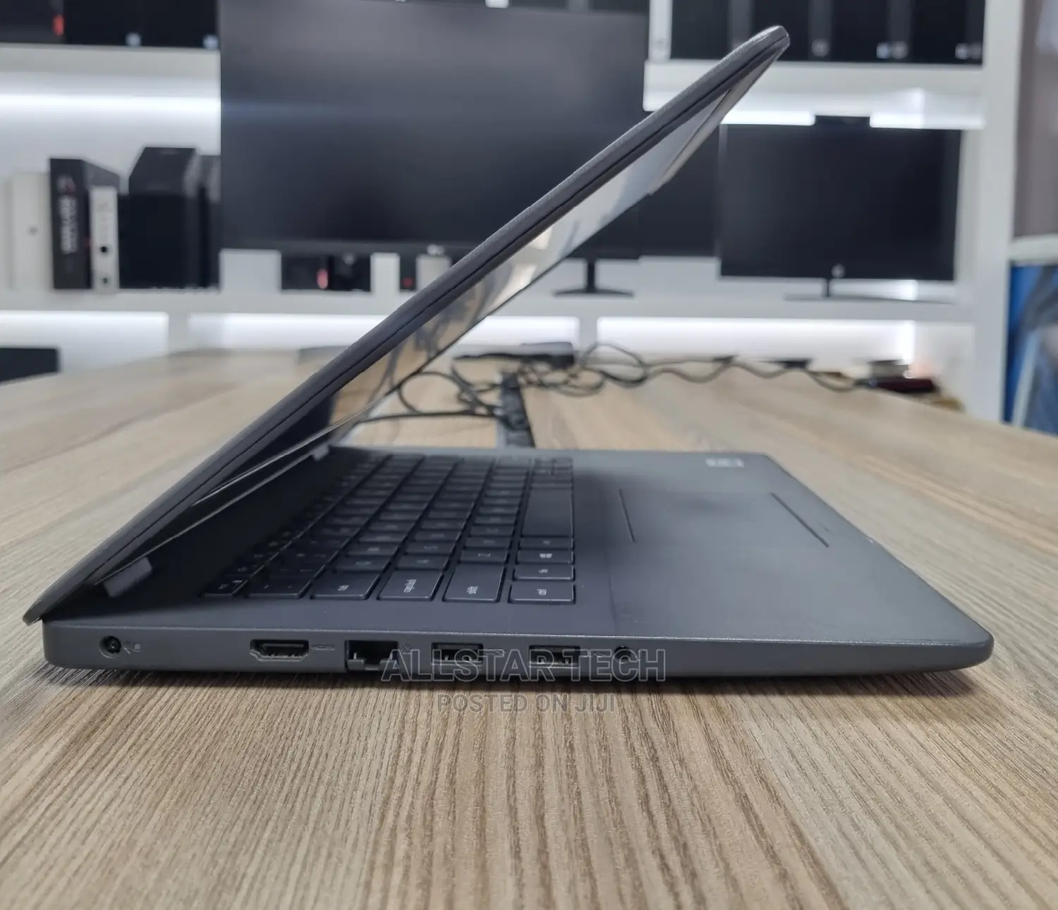 Laptop Dell 4GB Intel Core I3 HDD 1T