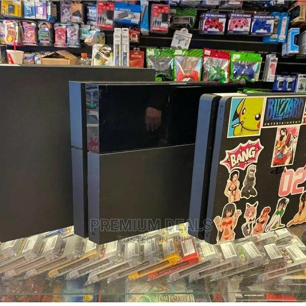 Playstation 4 in Plenty