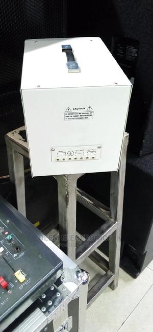 Regulator 5000VA - main view