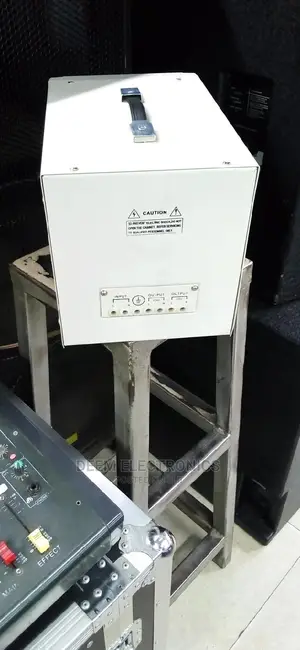 Regulator 5000VA
