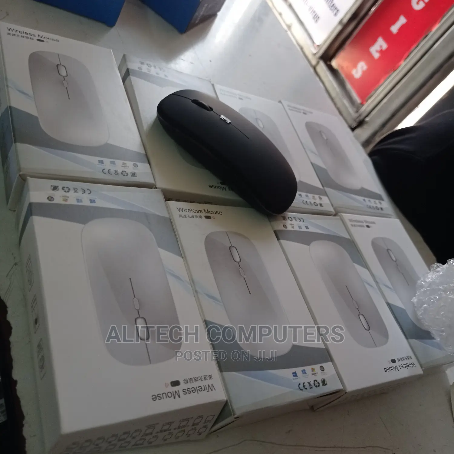 Bluetooth Wireless Mouse ( Rechargable)