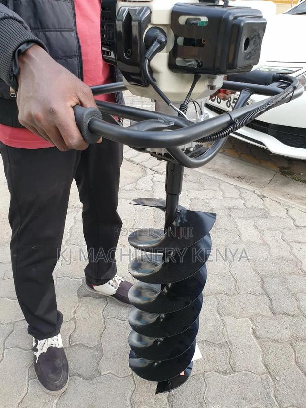 51.7CC 2-Stroke Petrol Earth Auger , 80-200mm - thumbnail 2