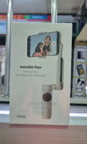 Insta360 Flow Al-Powered Smartphone Gimbal Stabilizer (Gray)