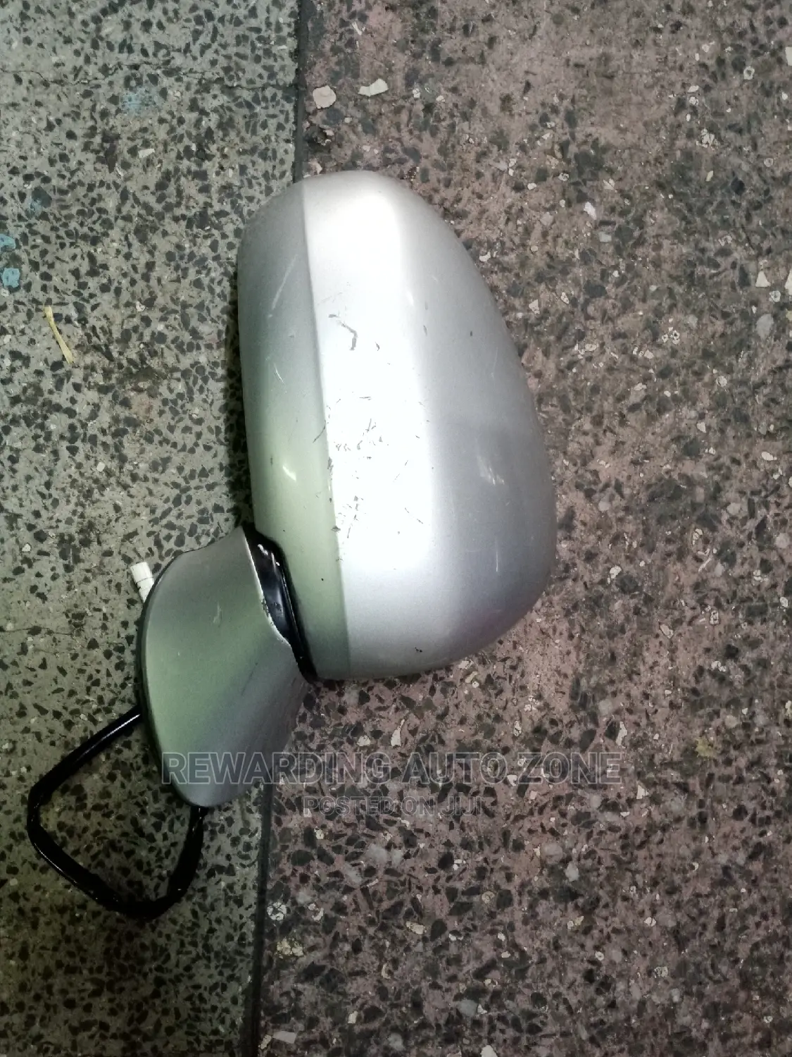 Toyota Wish 2010 Side Mirror.
