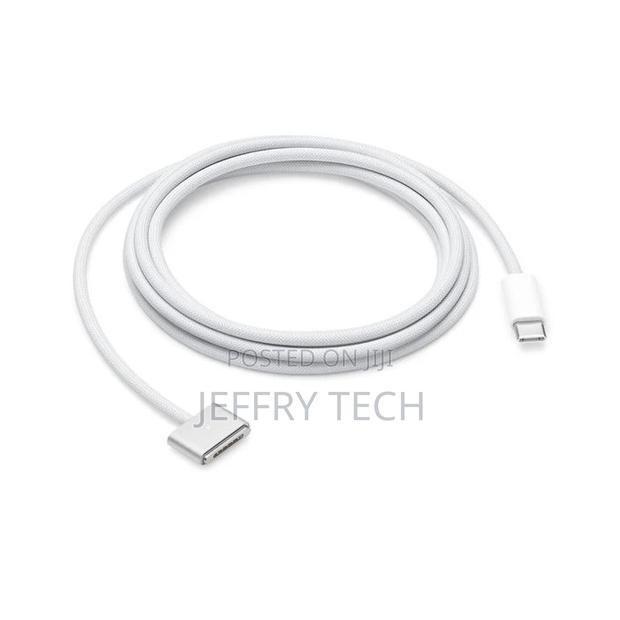 Apple USB-C to Magsafe 3 Cable - 2M