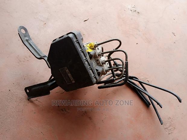 Toyota Wish 2014 Abs Pump. - thumbnail 2